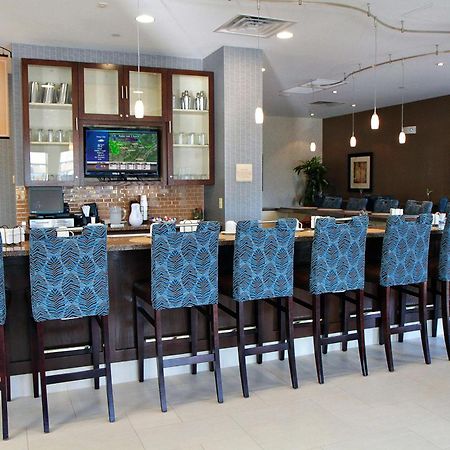 Hilton Garden Inn Midtown Талса Екстер'єр фото