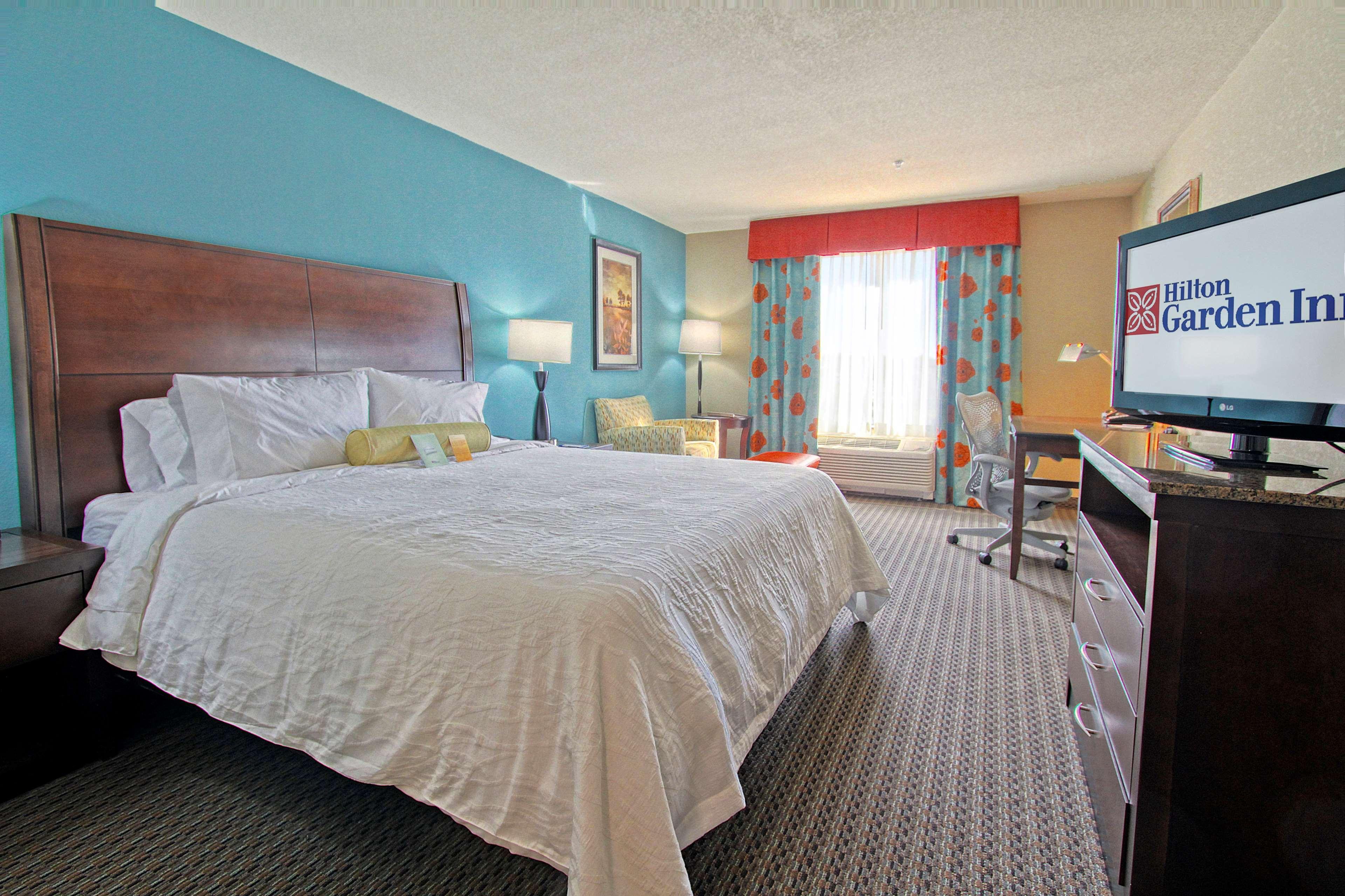Hilton Garden Inn Midtown Талса Екстер'єр фото