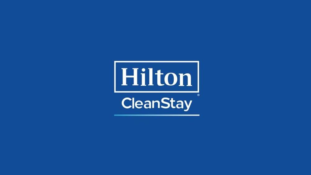 Hilton Garden Inn Midtown Талса Екстер'єр фото
