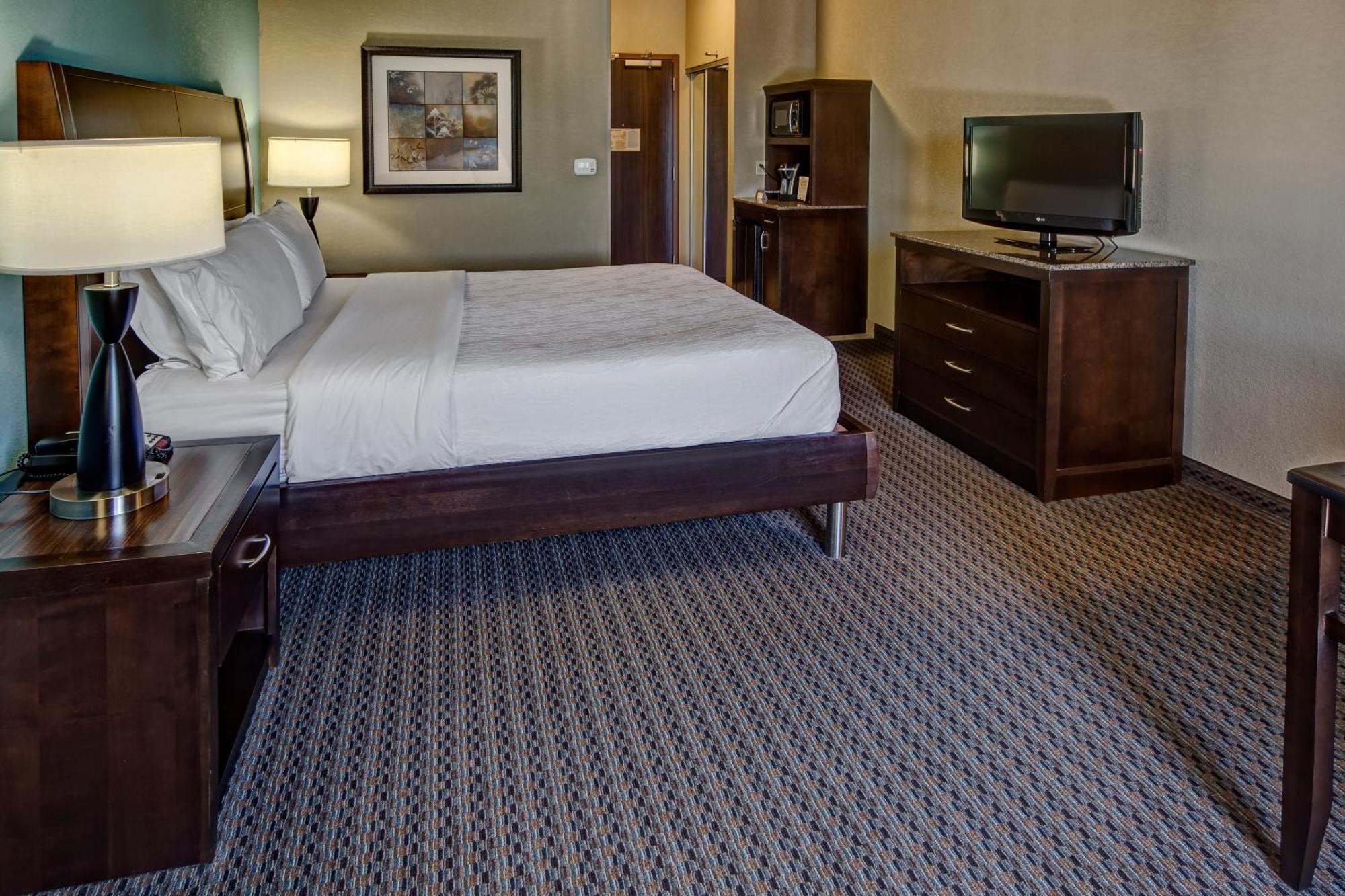 Hilton Garden Inn Midtown Талса Екстер'єр фото