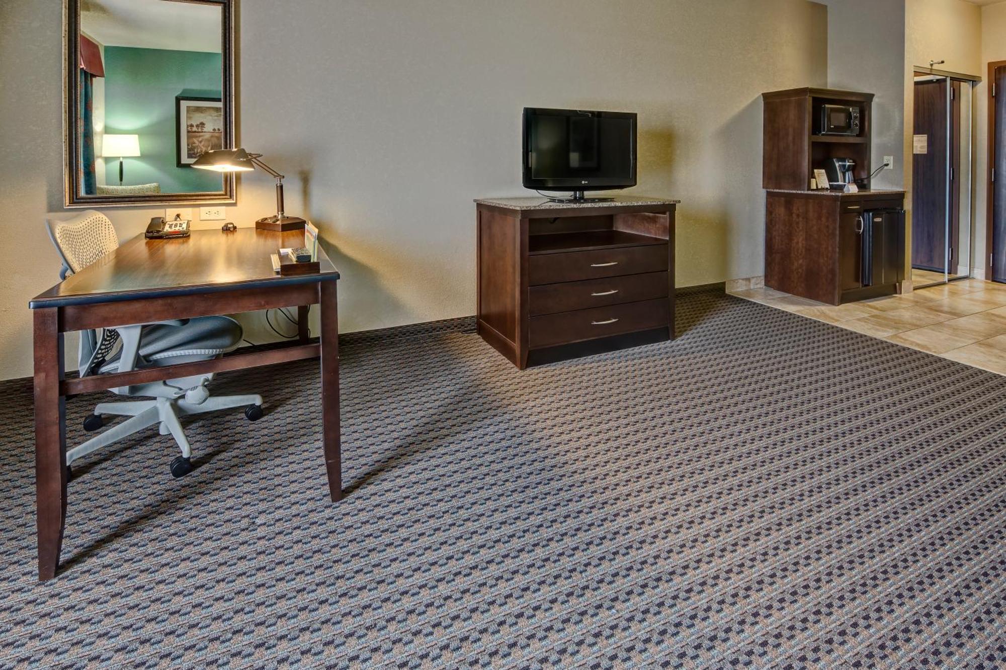 Hilton Garden Inn Midtown Талса Екстер'єр фото